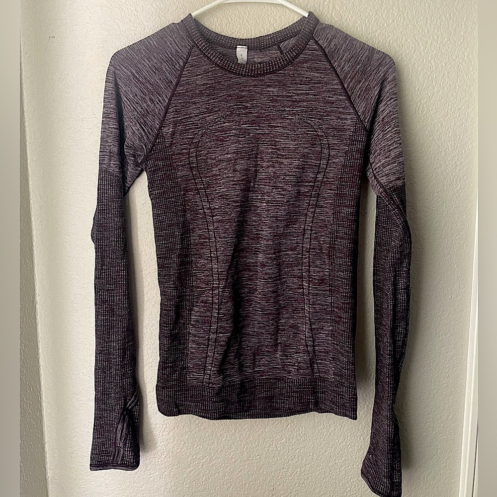 Lululemon Swiftly Tech Long Sleeve Running Top
